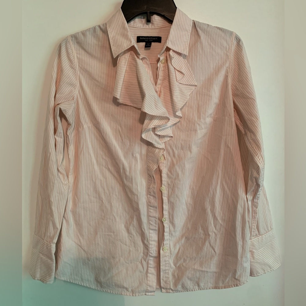 Banana Republic “Riley” Shirt, Size 6.